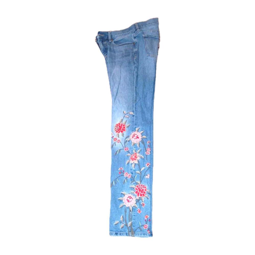 Soho Straight Leg Jeans with Floral Embroidery from New York & Company. Size 4